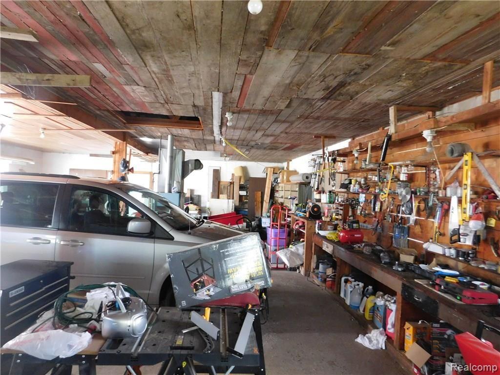 3565 Ringle Road Akron, MI 48701 - Photo 8 of 48 3565 Ringle Road Akron 002.JPG