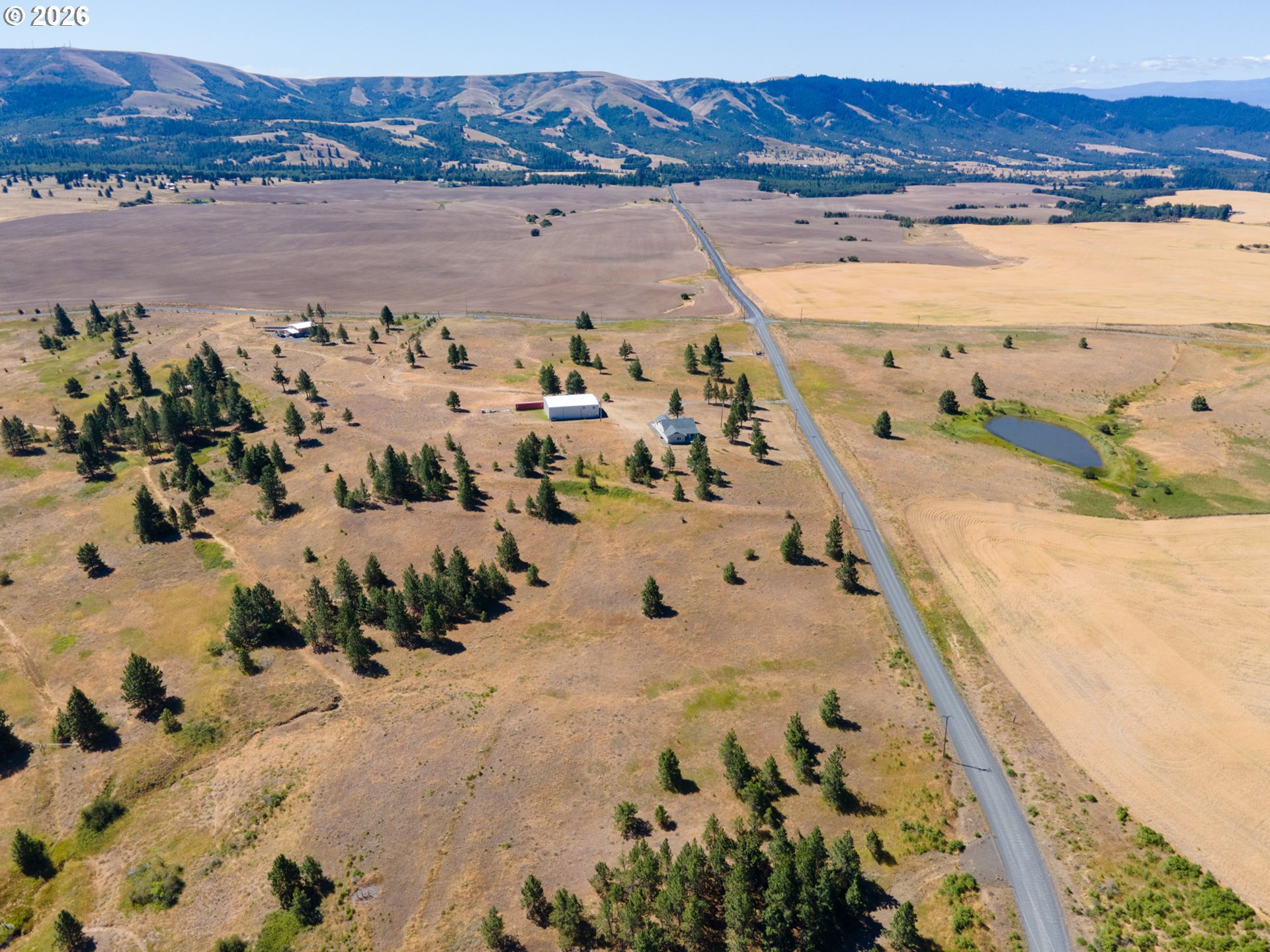180 Hartland Road Lyle, WA 98635 - Photo 4 of 42