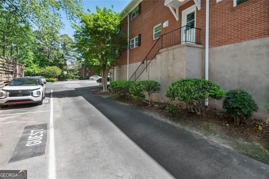 3660 Peachtree Road Northeast, Unit C2 Atlanta, GA 30319 - Photo 25 of 26
