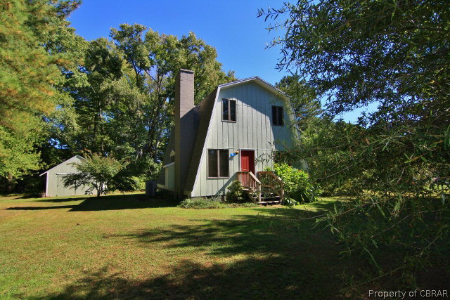 83 Sutton Avenue Reedville, VA 22539 - Photo 1 of 13