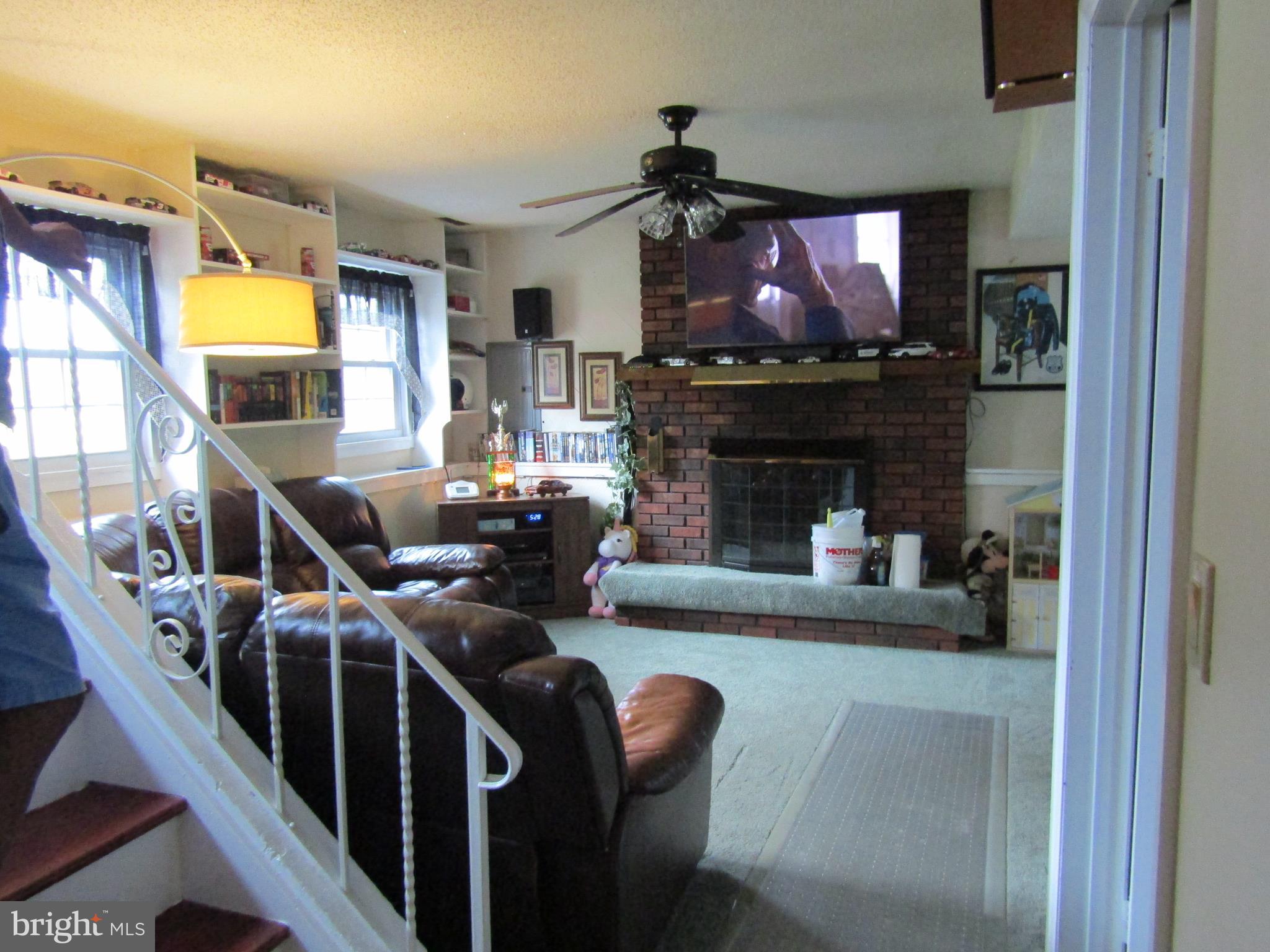 2233 Kuser Road Trenton, NJ 08690 - Photo 14 of 31