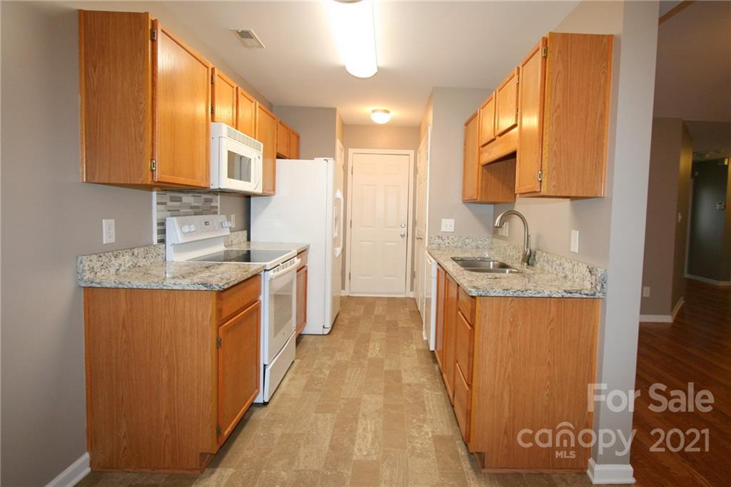 1135 Slate Ridge Road Stallings, NC 28104 - Photo 7 of 28 Gallery Image 7