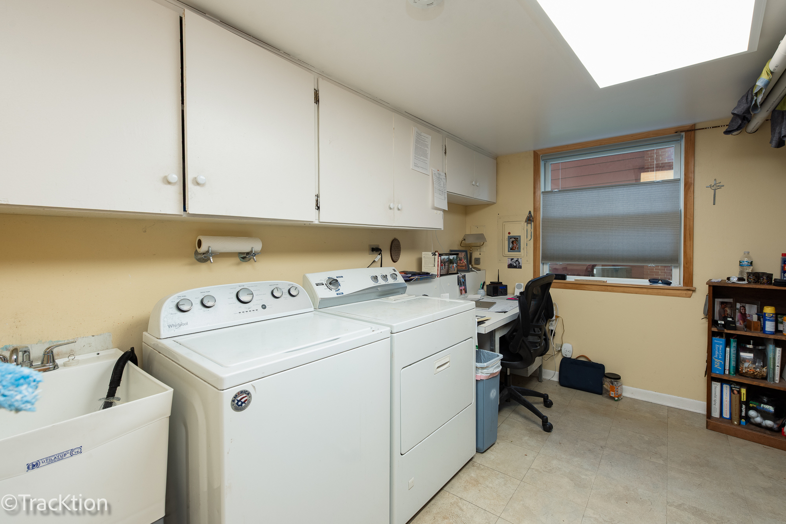 116 Pembroke Road Naperville, IL 60540 - Photo 20 of 22 Gallery Image 20