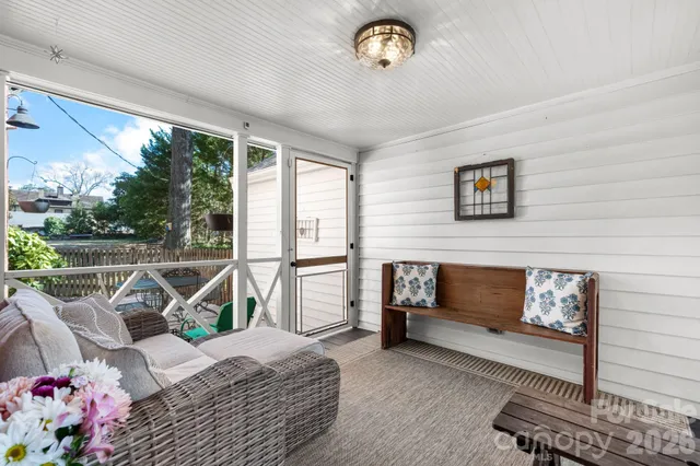 $424,900 | 530 7th Street Northwest, Hickory, NC 28601