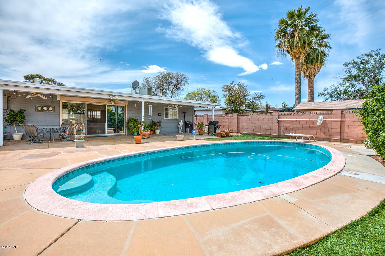 446 West Cheery Lynn Road Phoenix, AZ 85013 - Photo 26 of 31 Pool