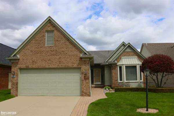 $405,000 | 6589 Copper Creek Drive West, Washington, MI 48094
