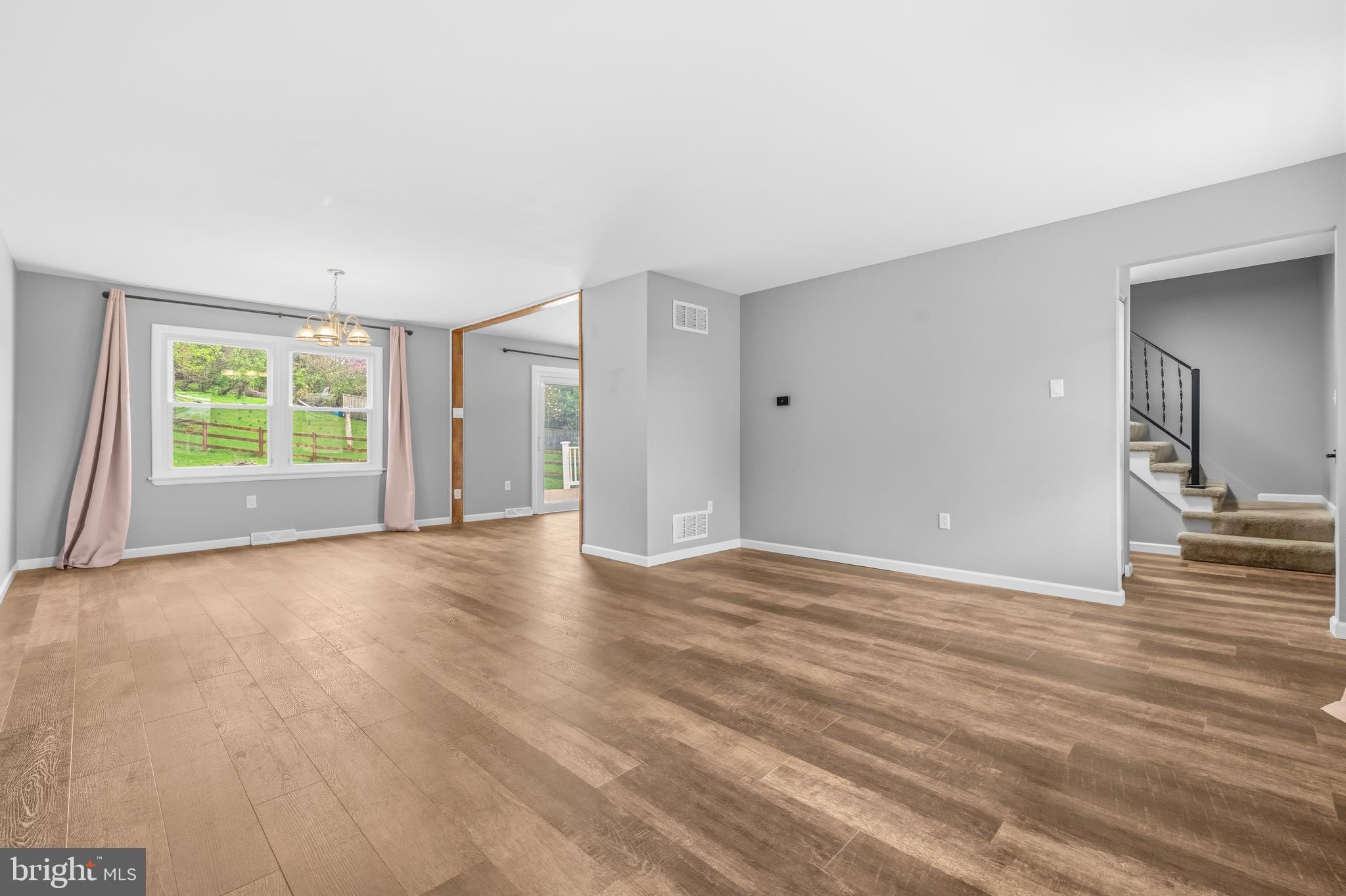 2929 Michelle Road Manchester, MD 21102 - Photo 3 of 36