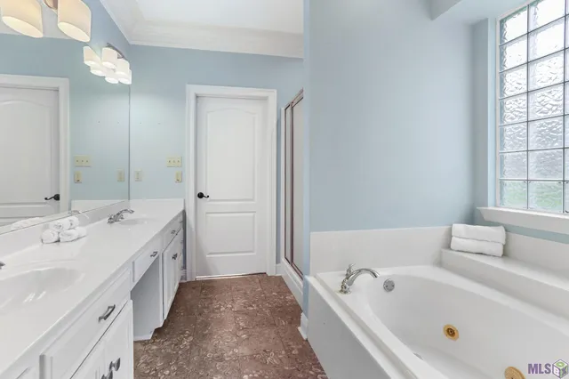 $434,000 | 6147 Tezcuco Court, Gonzales, LA 70737