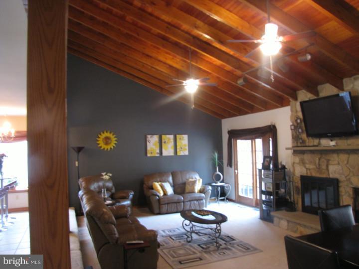 32 Powell Place Road Tabernacle, NJ 08088 - Photo 5 of 25 Great Room