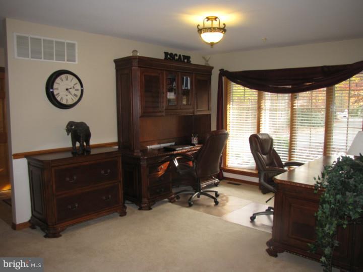 32 Powell Place Road Tabernacle, NJ 08088 - Photo 7 of 25 Dining Room