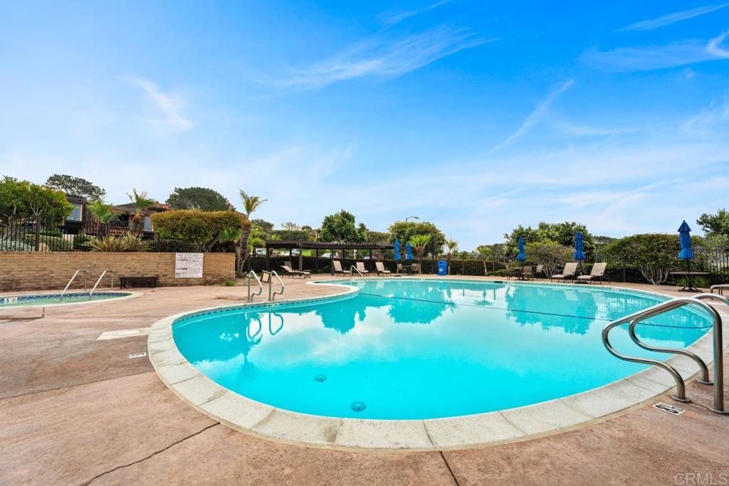 13051 Caminito Del Rocio Del Mar, CA 92014 - Photo 71 of 73 Clubhouse Pool and Spa