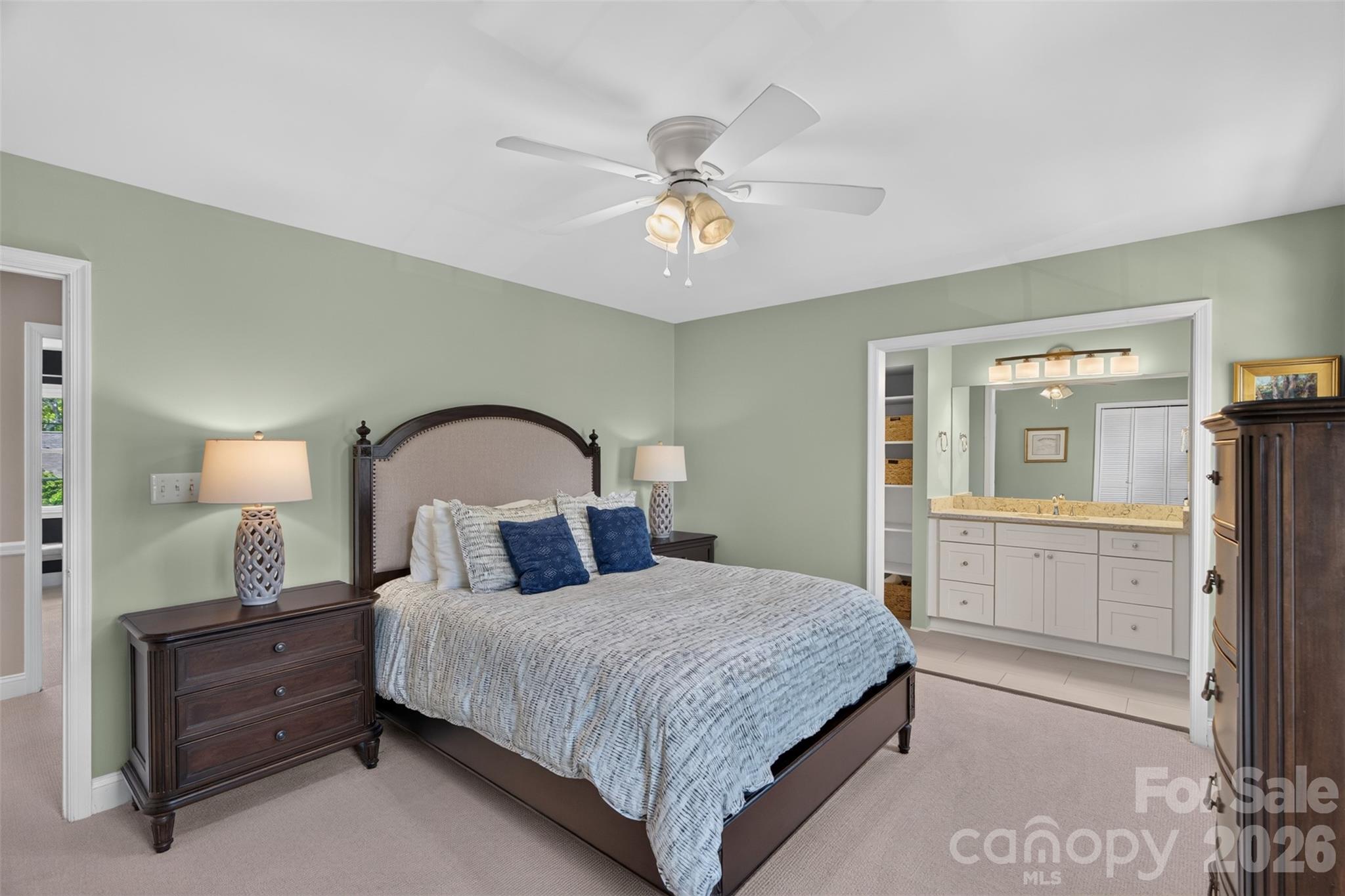 8333 Knights Bridge Road Charlotte, NC 28210 - Photo 16 of 41 Gallery Image 16