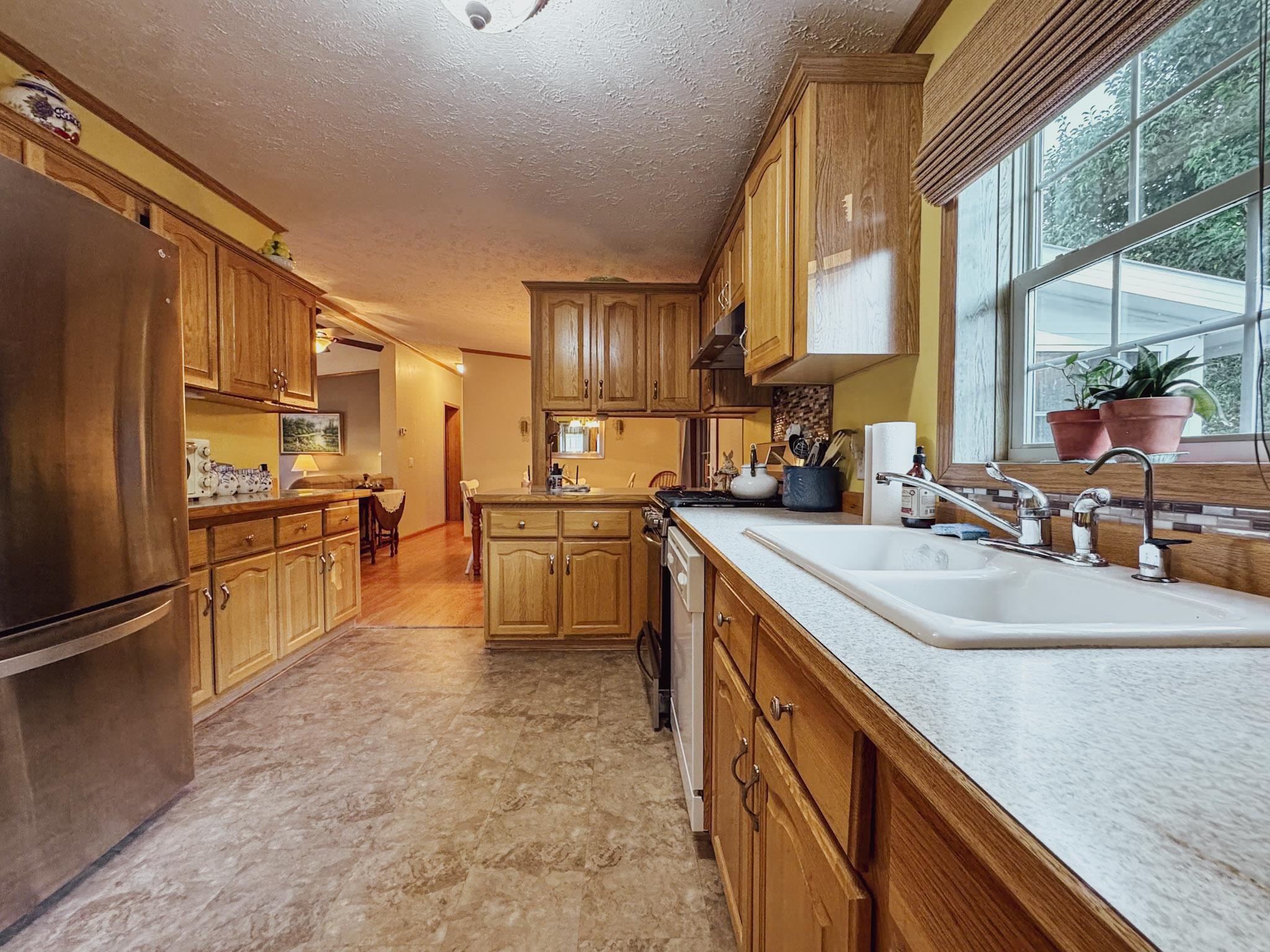 49 Shiloh Drive Rochester, NH 03867 - Photo 2 of 51