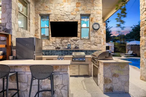 $1,119,000 | 10810 Wintergreen Hill, Austin, TX 78750