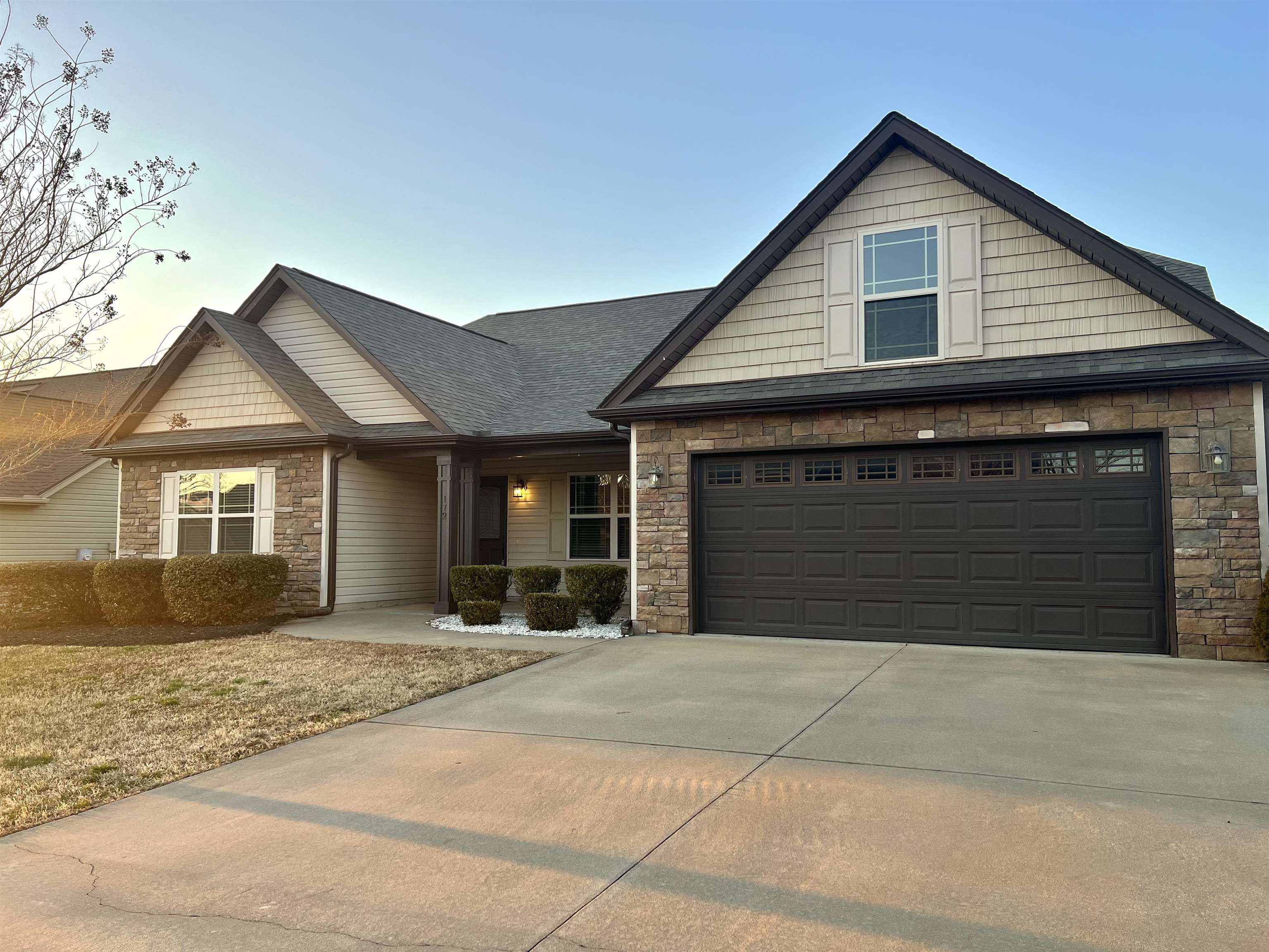172 Castleton Circle Boiling Springs, SC 29316 - Photo 1 of 39