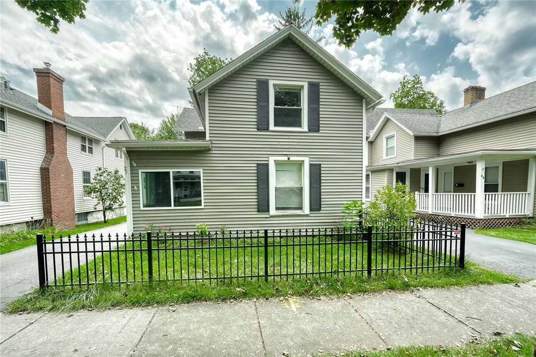 27 Cypress Street Rochester, NY 14620 - Photo 1 of 22 Gallery Image 1
