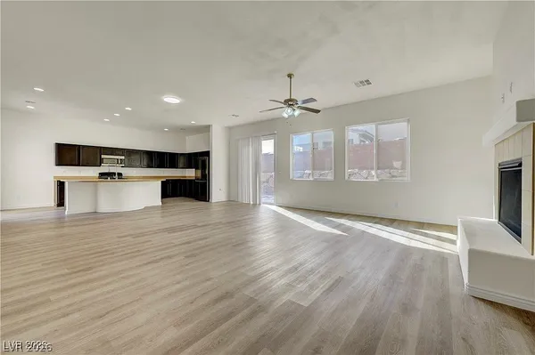 $3,500 | 7931 Campers Village Avenue, Las Vegas, NV 89178