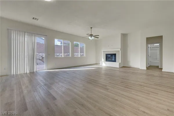 $3,500 | 7931 Campers Village Avenue, Las Vegas, NV 89178