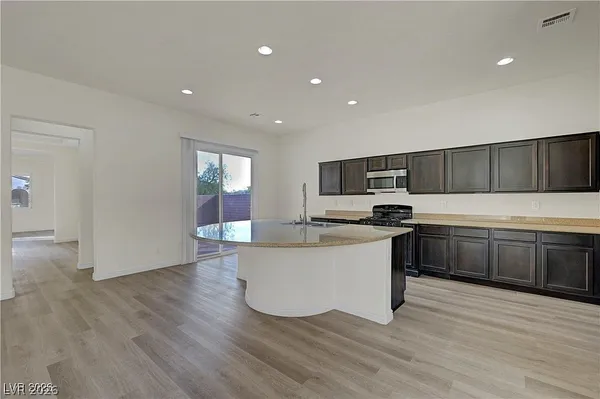 $3,500 | 7931 Campers Village Avenue, Las Vegas, NV 89178