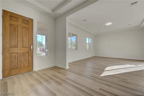 $3,500 | 7931 Campers Village Avenue, Las Vegas, NV 89178