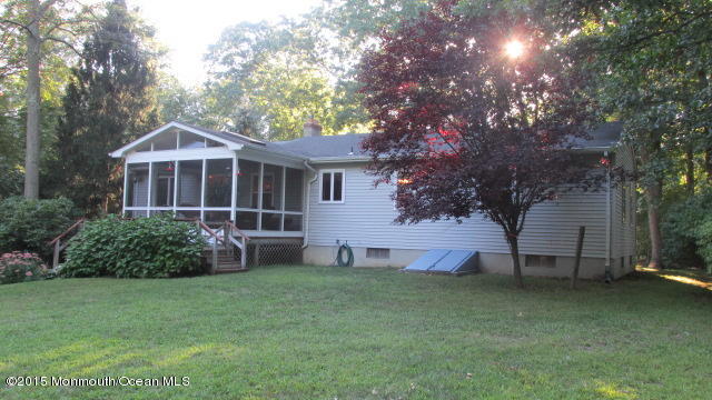 155 Merrick Road Freehold, NJ 07728 - Photo 13 of 37 2015-09-16 05.39.40