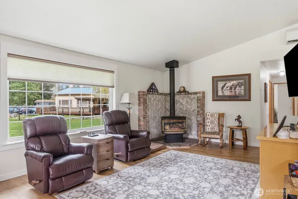 $689,900 | 14509 272nd Street East, Graham, WA 98338