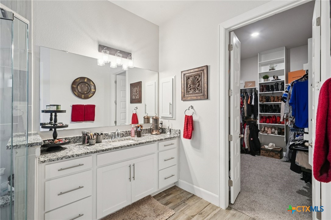 424 Heidelberg Road New Braunfels, TX 78132 - Photo 17 of 40