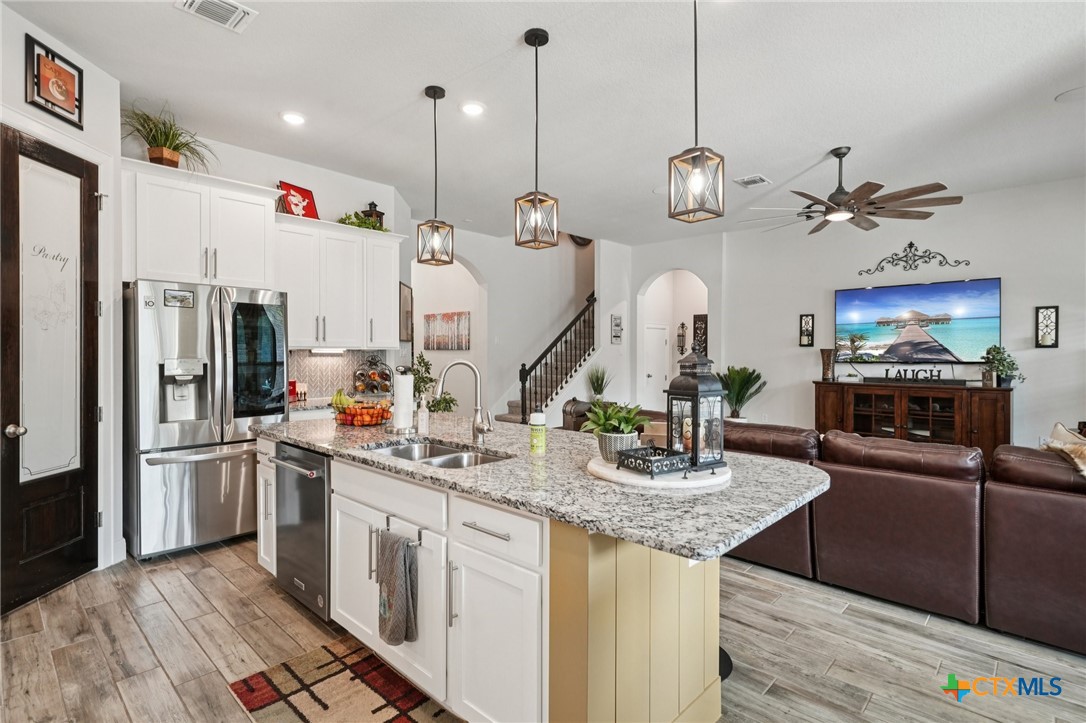 424 Heidelberg Road New Braunfels, TX 78132 - Photo 9 of 40