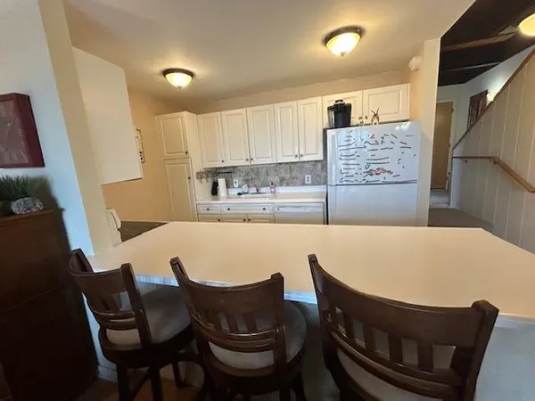 $1,500 | 34 Fairway Drive, Sunapee, NH 03782