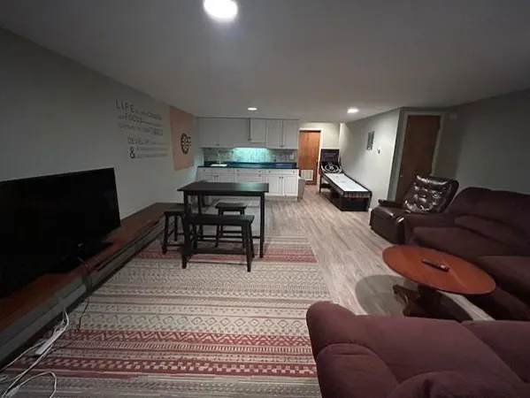 $1,500 | 34 Fairway Drive, Sunapee, NH 03782