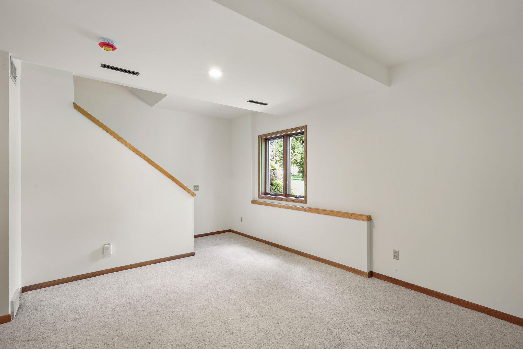 151 Ponwood Circle Madison, WI 53717 - Photo 34 of 48