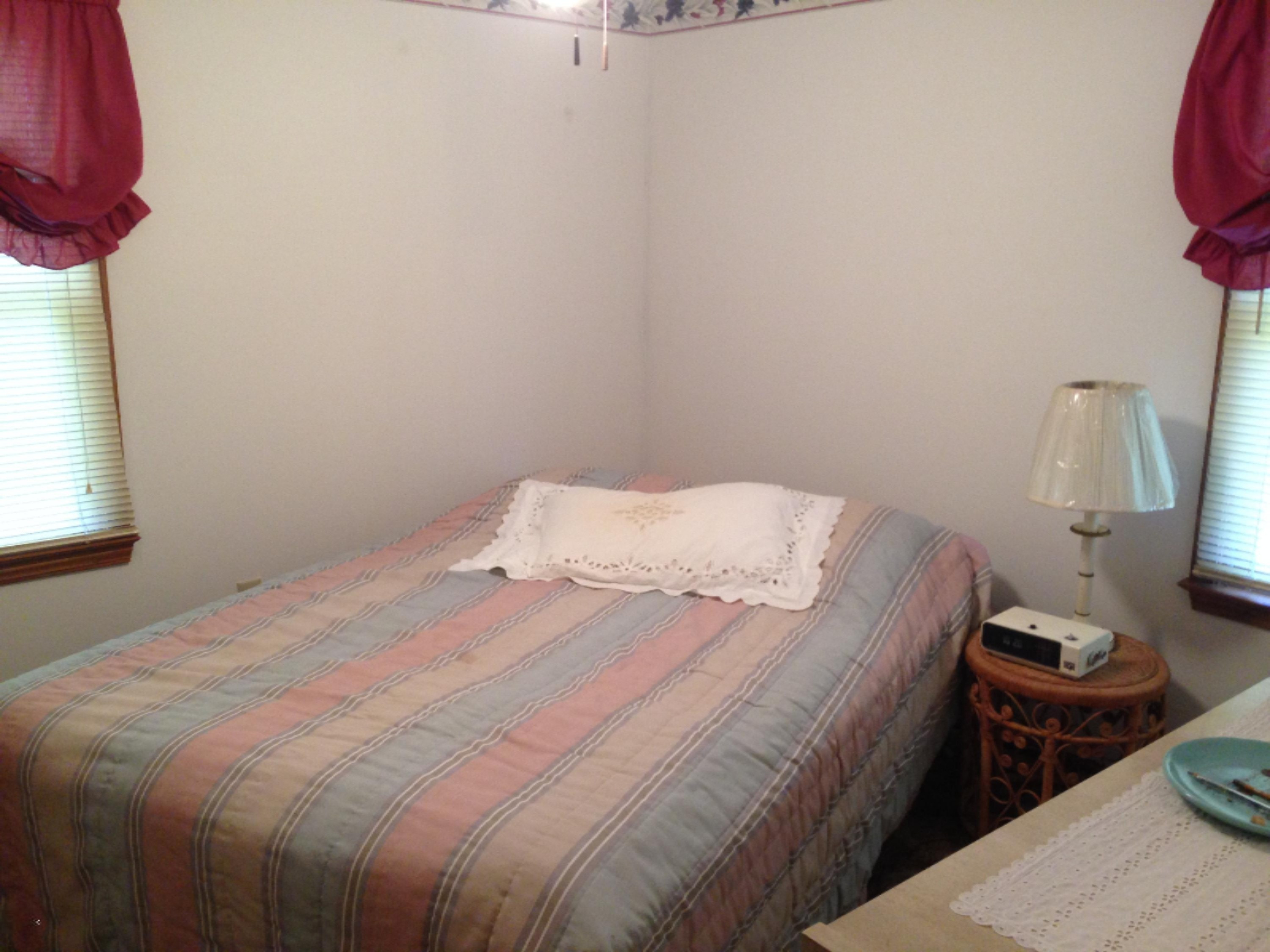 2691 Hemlock Road Quincy, MI 49082 - Photo 10 of 30 3rd Bedroom