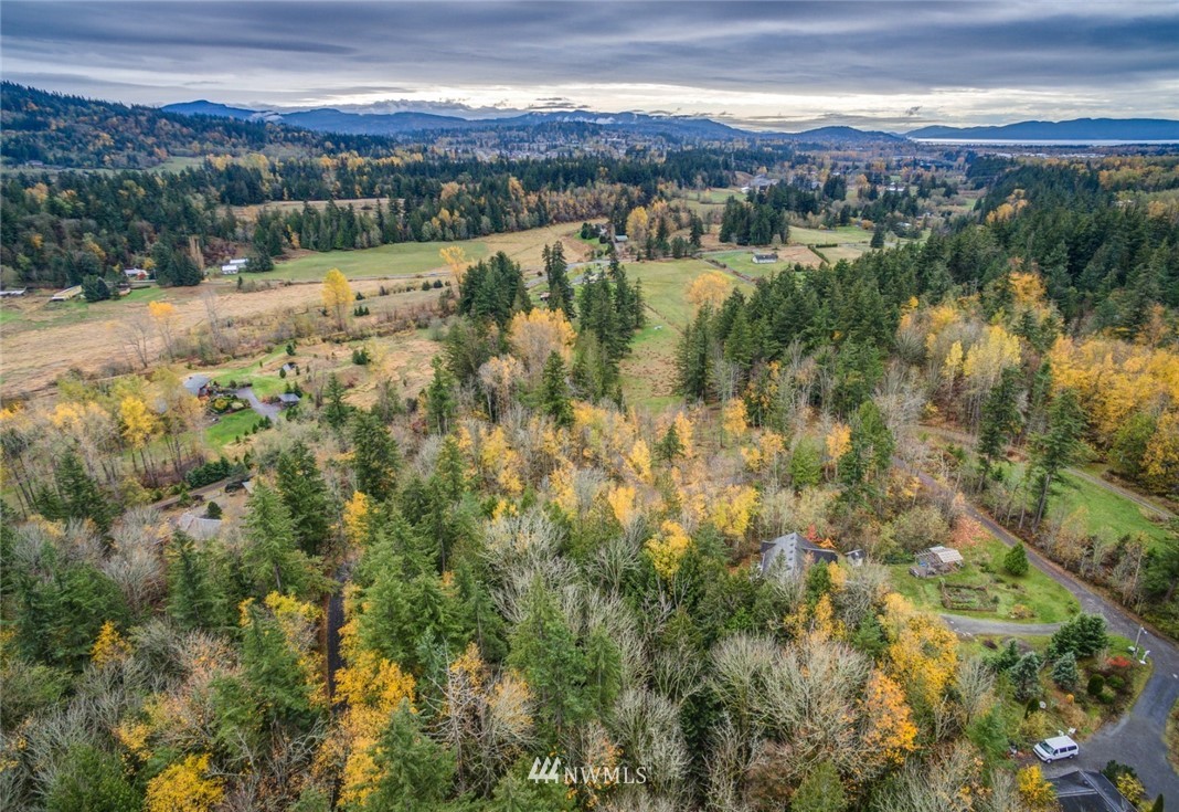 4604 Anderson Way Bellingham, WA 98226 - Photo 12 of 24 Gallery Image 12