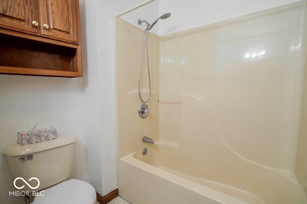 2721 Brown Street New Castle, IN 47362 - Photo 10 of 22