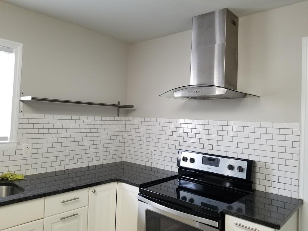 53 Mcknight Street Springfield, MA 01109 - Photo 12 of 39 Gallery Image 12