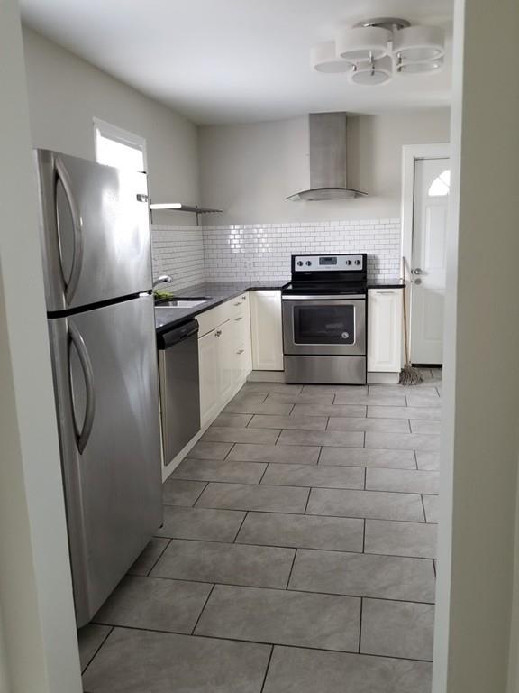 53 Mcknight Street Springfield, MA 01109 - Photo 13 of 39 Gallery Image 13