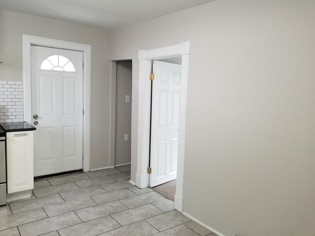 53 Mcknight Street Springfield, MA 01109 - Photo 17 of 39 Gallery Image 17