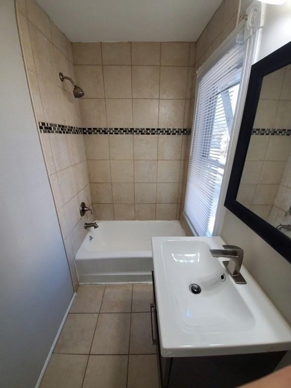 53 Mcknight Street Springfield, MA 01109 - Photo 22 of 39 Gallery Image 22