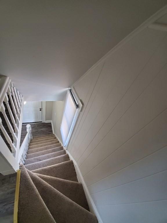 53 Mcknight Street Springfield, MA 01109 - Photo 6 of 39 Gallery Image 6