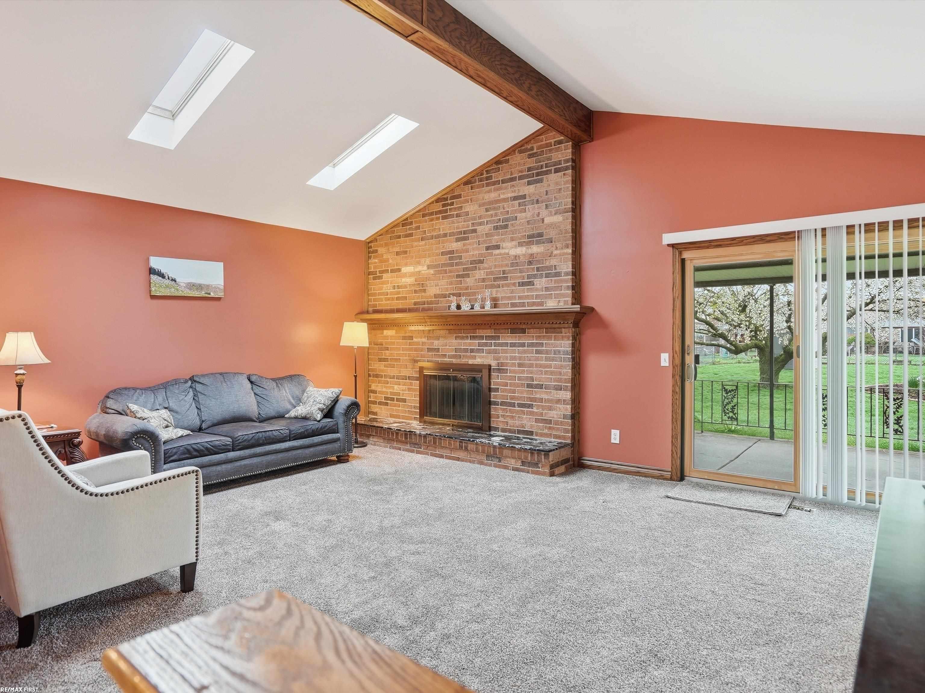 47431 Kathleen Road Macomb, MI 48044 - Photo 19 of 50