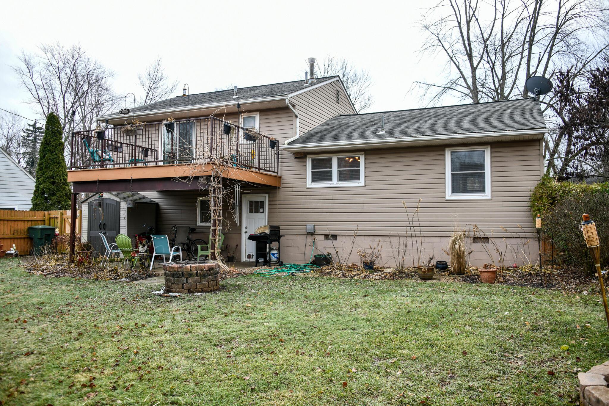 894 Afton Road Columbus, OH 43221 - Photo 33 of 33 Covered Rear Patio at Walk-Out
