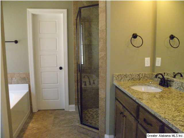 308 Sterling Manor Circle, Unit 13 Alabaster, AL 35007 - Photo 12 of 31