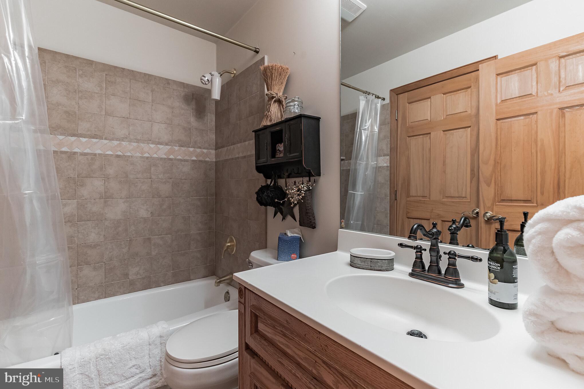 4030 Township Line Road Collegeville, PA 19426 - Photo 46 of 58 Full Bathroom/Hall Bath attached to Bedroom 3