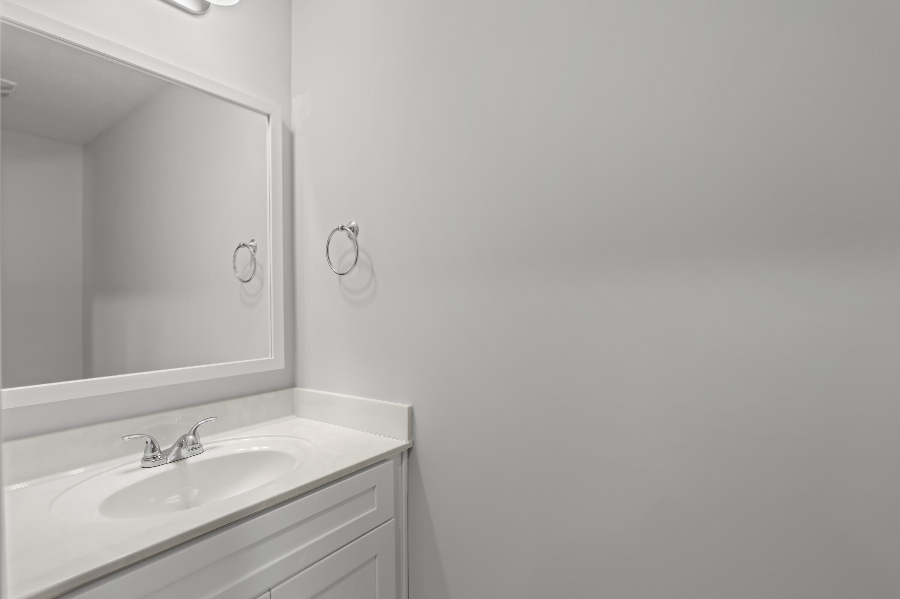 1341 Elbron Drive Augusta, GA 30909 - Photo 23 of 31 Half Bath