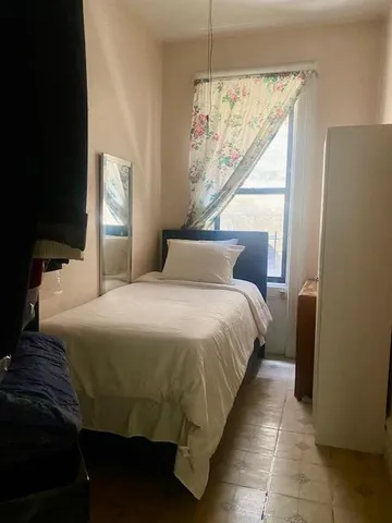 $469,000 | 157 West 105th Street, Unit 3ER | Upper West Side