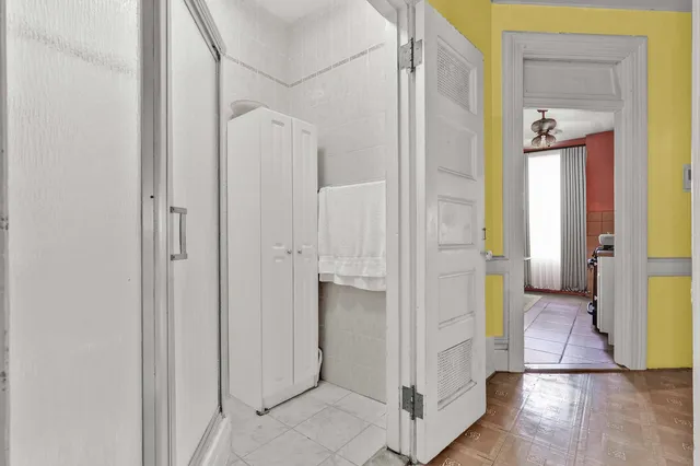 $469,000 | 157 West 105th Street, Unit 3ER | Upper West Side