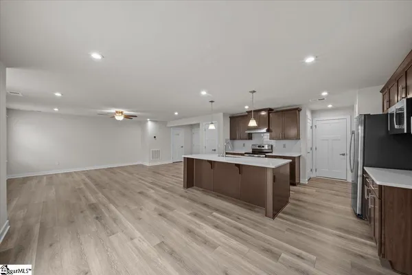 $319,000 | 173 Dunroyal Road, Fountain Inn, SC 29644