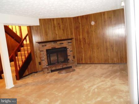 11516 Underoak Court Reston, VA 20191 - Photo 17 of 28 Family Room