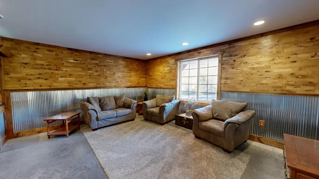 $699,000 | 26350 Drake Lane, Henrietta, WI 53924