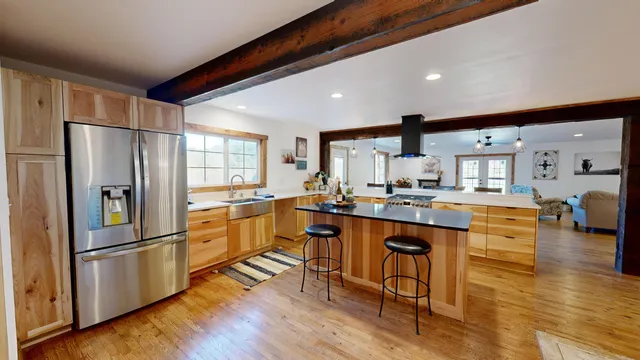 $699,000 | 26350 Drake Lane, Henrietta, WI 53924